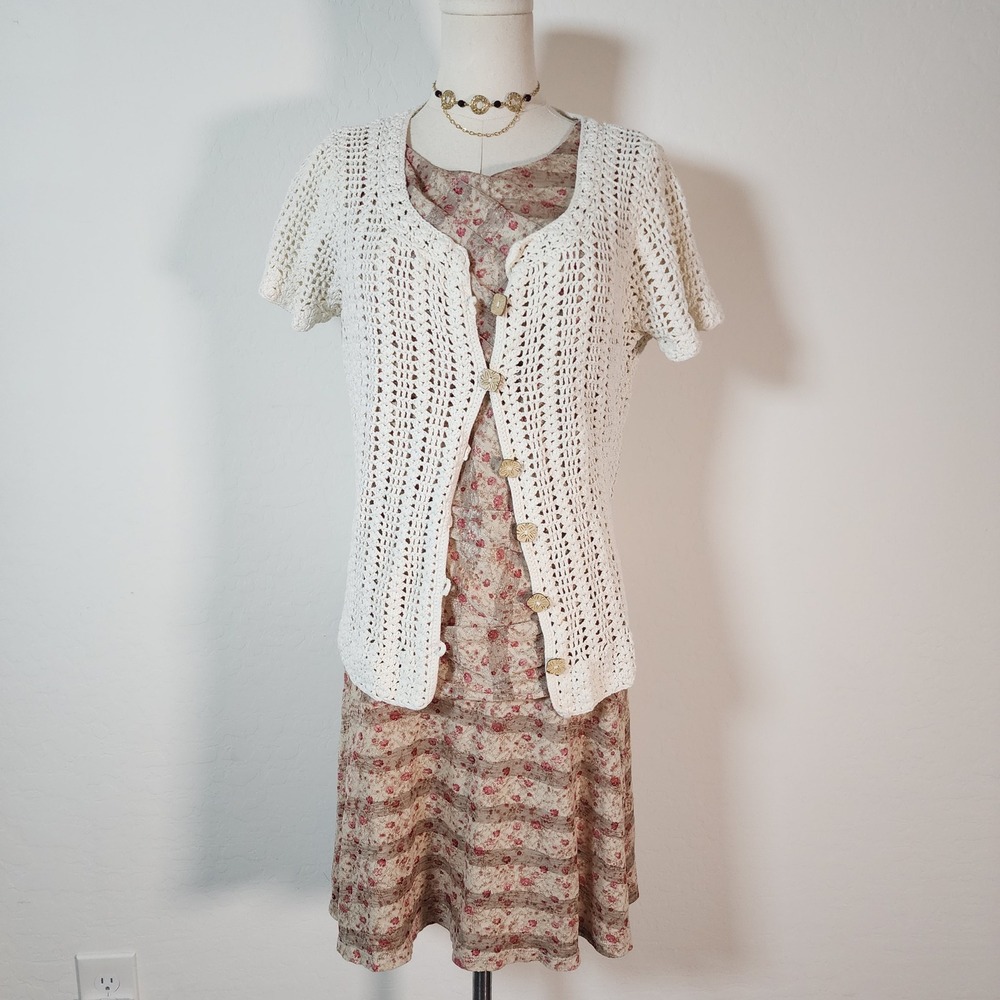 Hem & Thread Floral Dress Sleeveless Beige Red Dress‎ Ruched Details